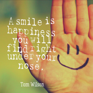 Smile Girl Quotes Weheartit