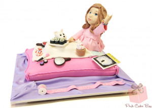 Click to enlarge Rena’s Sleepover Themed Birthday Cake
