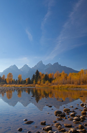 Grand Tetons, Wyoming. I want to go see this place one day. Please ...