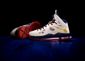 nike lebron x sneaker