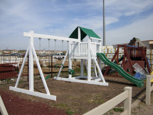 Basic Vinyl Playset - Cross Leg Configuration