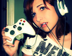 gamer_girl___xbox360_by_istoleyourshiny-d30rsdz (1)