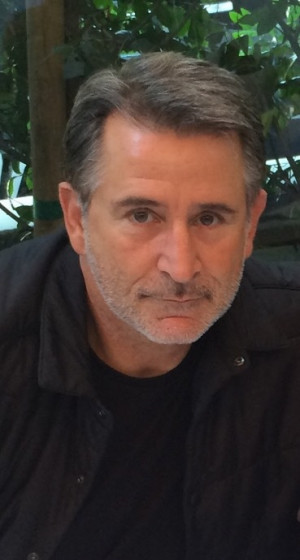 Related Pictures anthony lapaglia actor anthony lapaglia arrives for ...