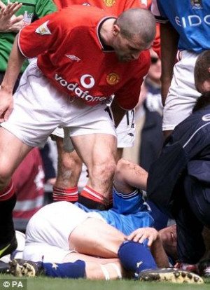 Roy Keane, Manchester United skipper, shouts at Manchester City's ...