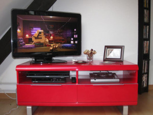 SALE Table chairs chest of drawers TV stand set for sale ZURICH