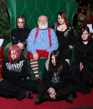 The Most Awkward Family Photos Ever