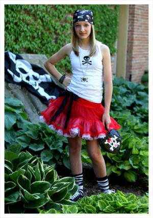 Hannah - Teen Tutu Pirate costume #Halloween