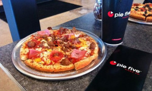 ... casual pizza chain to serve free pies during Friday’s grand opening