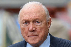 Veterano Presentador Bbc Stuart Hall Declar Culpable