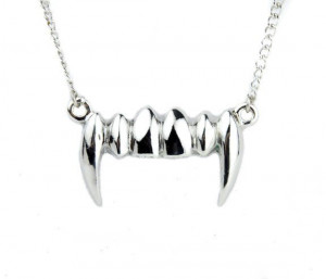 Amazon.com: Vampire Fang Necklace Bite Me Halloween Pendant: Jewelry