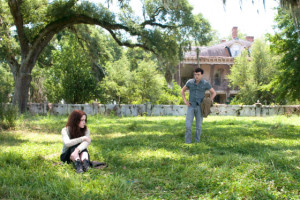 Edelstein on Beautiful Creatures : This Piece of Southern-Fried Gothic ...