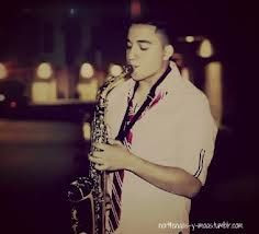 la energia nortena :) puro nortenas con saxophone More