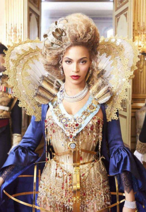 Who do you think is the Queen Bee? Read the Beyonce v The Queen debate ...