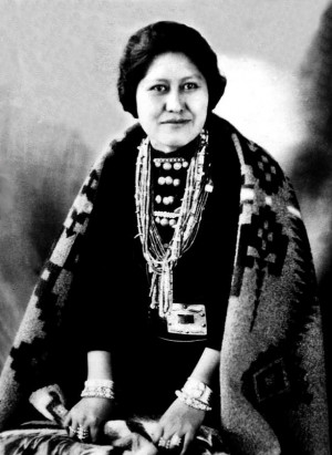 ... Navajo, Navajo Woman, Woman Photo, American Navajo, Native American