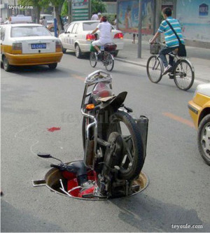 搞笑摩托车事故