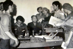 President Duong Van Minh announced an unconditional surrender to the ...