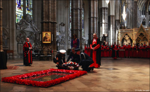 lays a wreath at the tomb of the Unknown Soldier in Westminster Abbey