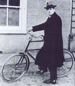 Michael Collins, the most wanted man in Ireland, casually riding ...