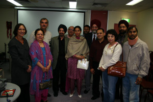 Related Pictures beautiful punjabi aunty in white saree desi aunties