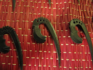 Riddick Sabre Claw knives 2.0