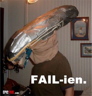 ... .gotsmile.net/images/2011/08/22/alien-predator-fail_13140066694.jpg