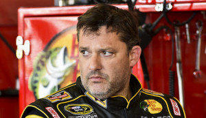 Tony Stewart Apologizes To Crew After Wrecking In First NASCAR Race ...