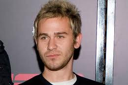 This is Jason Wade, the vocal of Lifehouse. Do they look a bit alike?