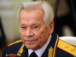Mikhail Kalashnikov was a very popular Russian General who died on ...