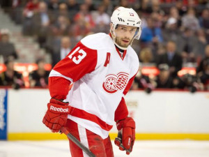 Pavel Datsyuk is out again with knee injury