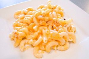 mac'n'cheese! I have always wanted to try a homemade mac'n'cheese.