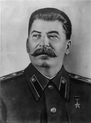 Stalin foi o ditador russo que comandou a União Soviética até sua ...
