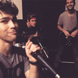 Max Schneider Rehearsing