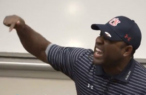 Check Out Motivational Speaker Eric Thomas’s Passionate Speech To ...