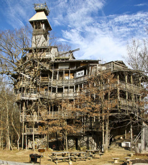 Tree Houses World Most Amazing
