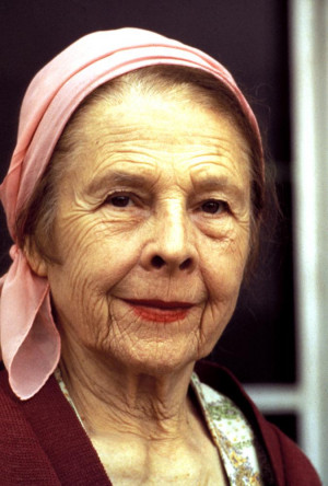 ANY WHICH WAY YOU CAN, Ruth Gordon, 1980, (c) Warner Brothers