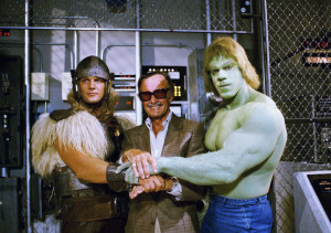 ... collect some of my favorite Stan Lee photos from around the Internet