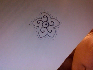 decided to draw up a very simple'Henna' flower and try it out on my ...