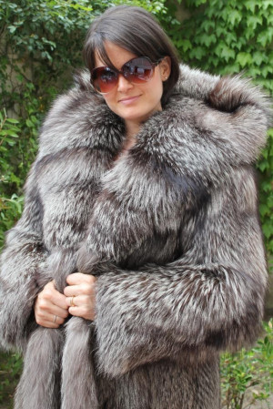 Fur Coats, Fabulous Style Linda, Hoods Silver, Fox Fur, Style Linda ...