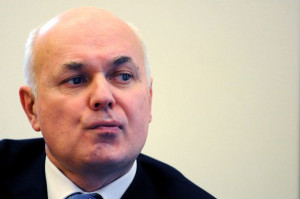 MP demands Iain Duncan Smith's resignation over 'fake quotes' in DWP ...