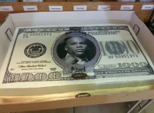 Floyd Mayweather gets birthday cake with his face on a $1,000 bill ...