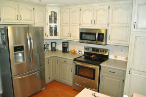 two tone kitchen cabinets doors two tone painted kitchen cabinet ideas