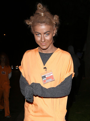 Julianne Hough Apologizes for Blackface Costume at Party