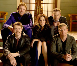 after eight seasons weeds fans remained loyal to the botwin family as ...