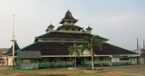 ... Mosque in Pontianak, Kalimantan, read somewhere 1771 but don't quote