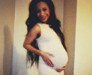 Singer Tiffany Evans Shows Off Her Natural Hair