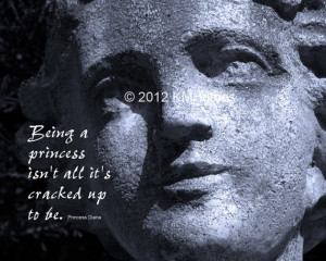 Princess Diana Inspirational Quote Statue Photo