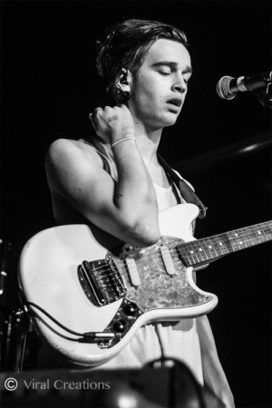 Matty healyyy | via Tumblr