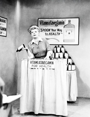 Love Lucy - Lucille Ball Does a TV Commercial, 1952. ☚