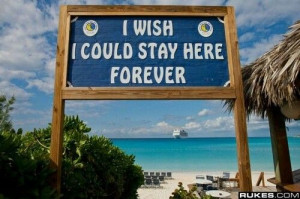 Nice sign for a beach entrance