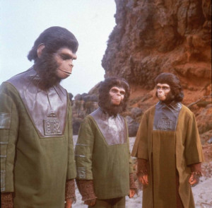 Still of Kim Hunter and Roddy McDowall in Planet of the Apes (1968)